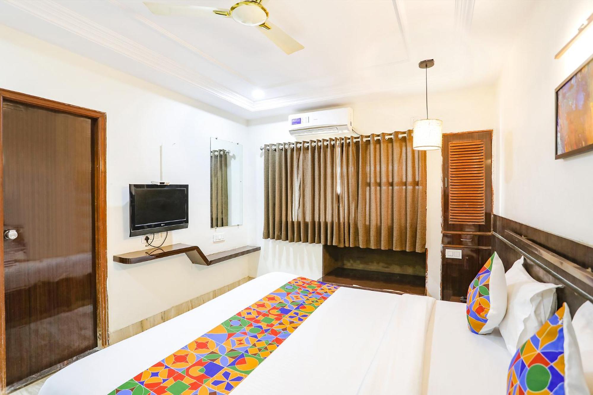 Fabhotel Shirdi Park Inn エクステリア 写真