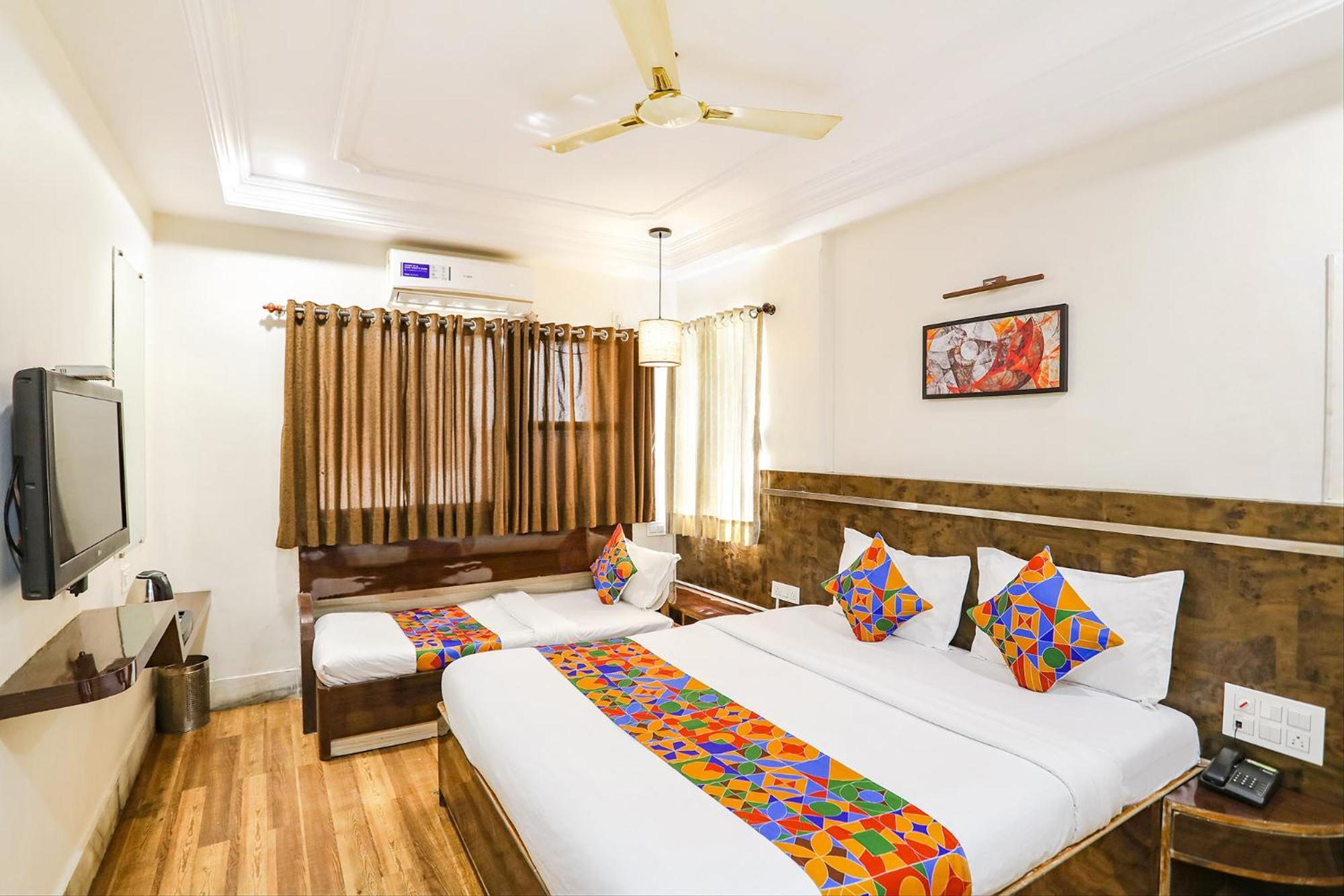 Fabhotel Shirdi Park Inn エクステリア 写真