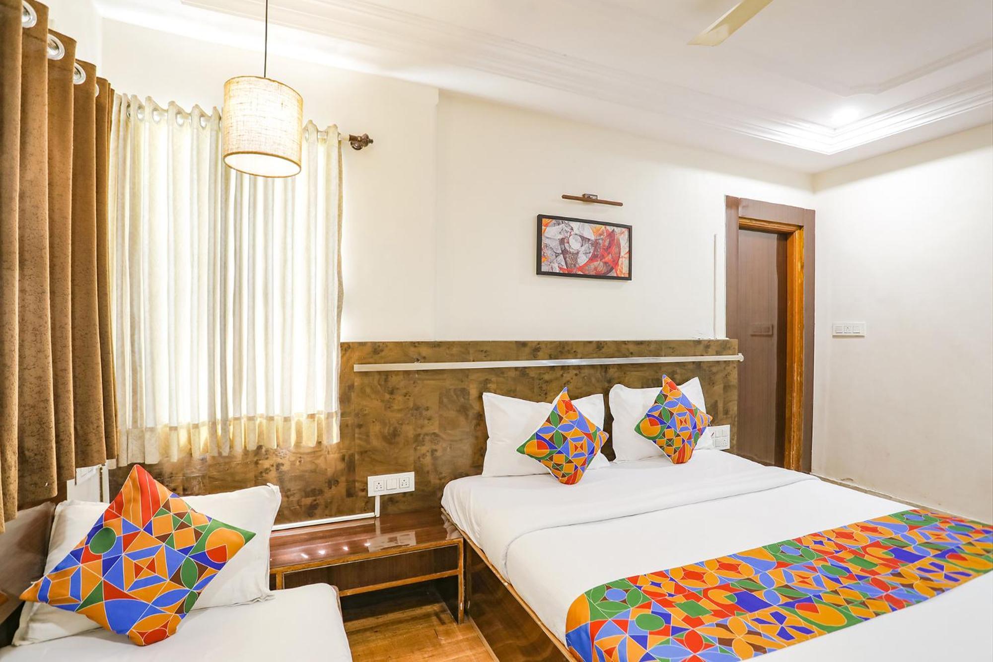 Fabhotel Shirdi Park Inn エクステリア 写真